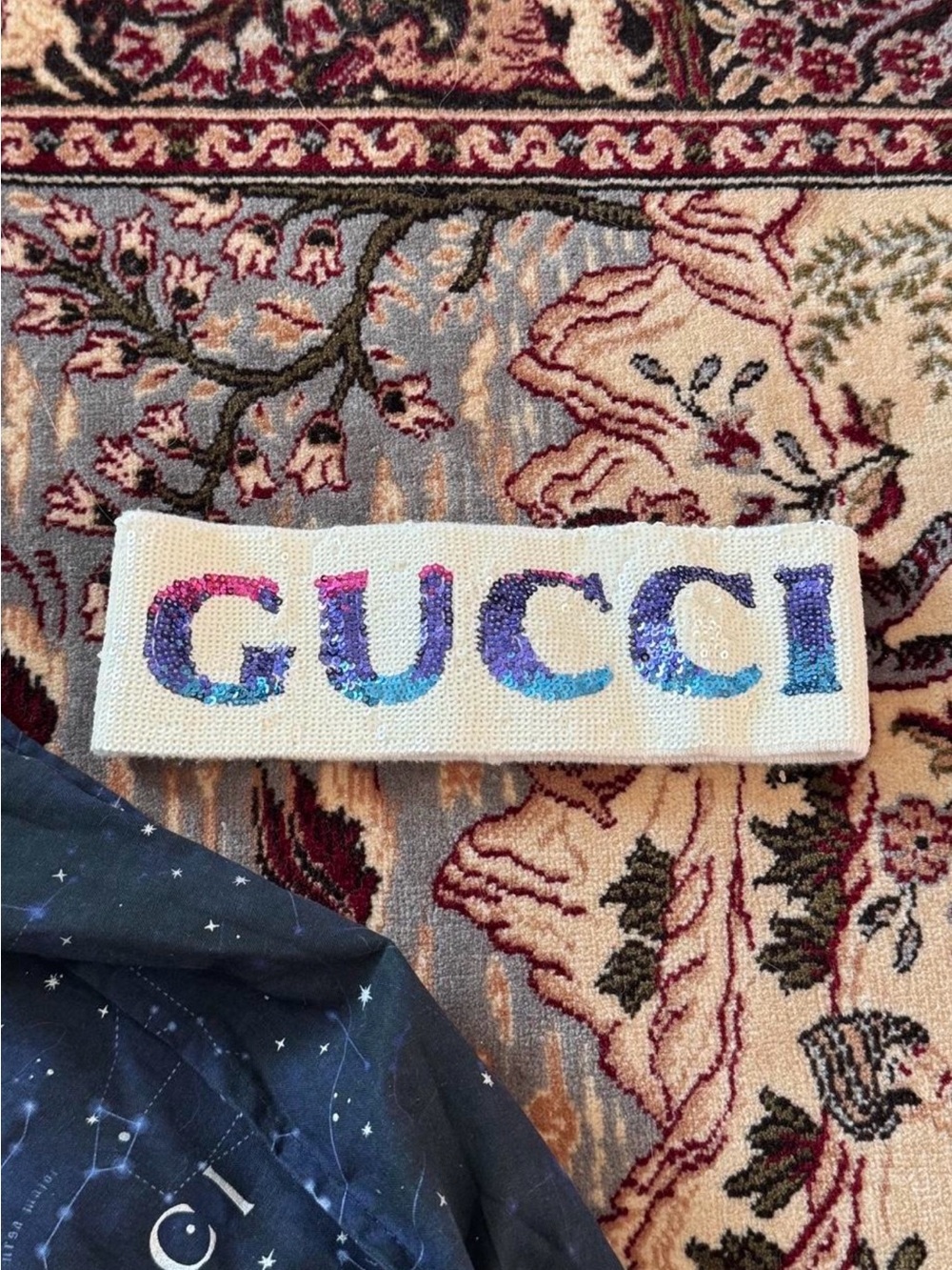 GUCCI White Knit Headband with Multicolor Sequin Logo